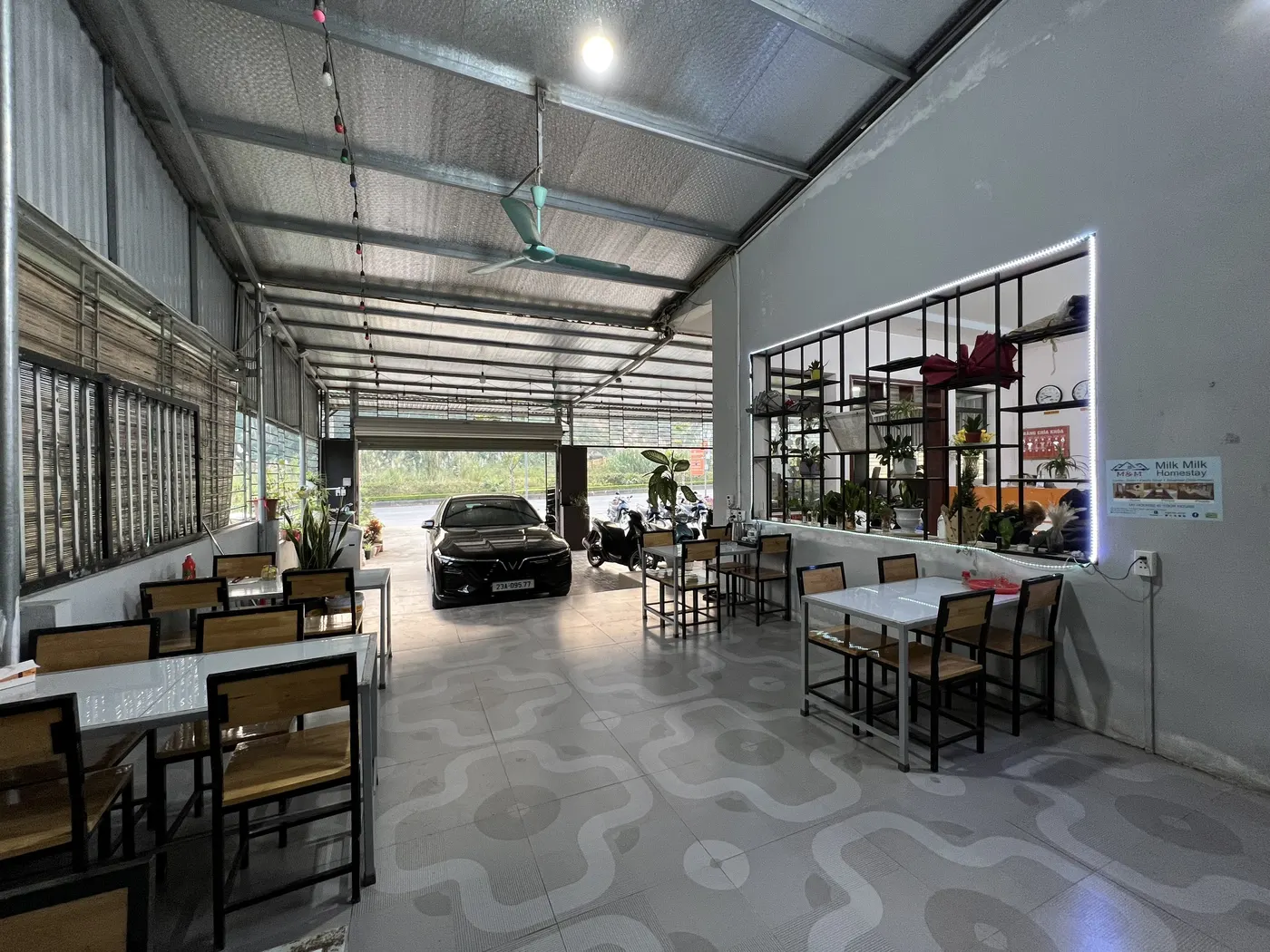 Breakfast area at Ali Hostel