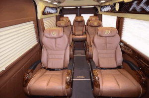 Limousine 9 seats