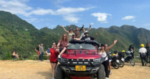 Motorbike Rental and Ha Giang Hostel: Everything You Need to Know Before the Loop