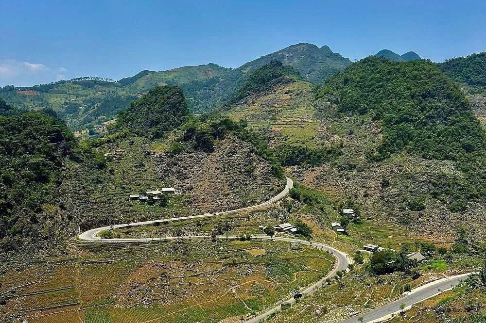 Winding mountain road on the Ha Giang Loop
