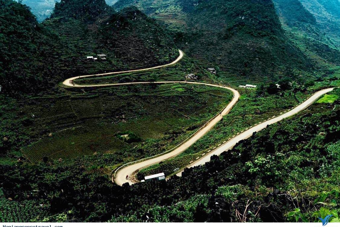 Is the Ha Giang Loop safe - the M-shaped bends seen from above