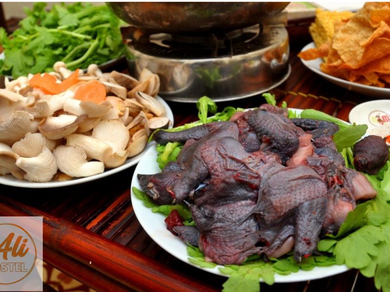 Ha Giang Food: 10 Local Dishes to Try on the Loop (2026 Guide) 7 Black chicken hotpot with mushrooms and greens in Dong Van, Ha Giang