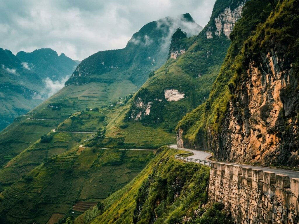 Ha Giang Loop mistakes to avoid on Ma Pi Leng Pass in 2026