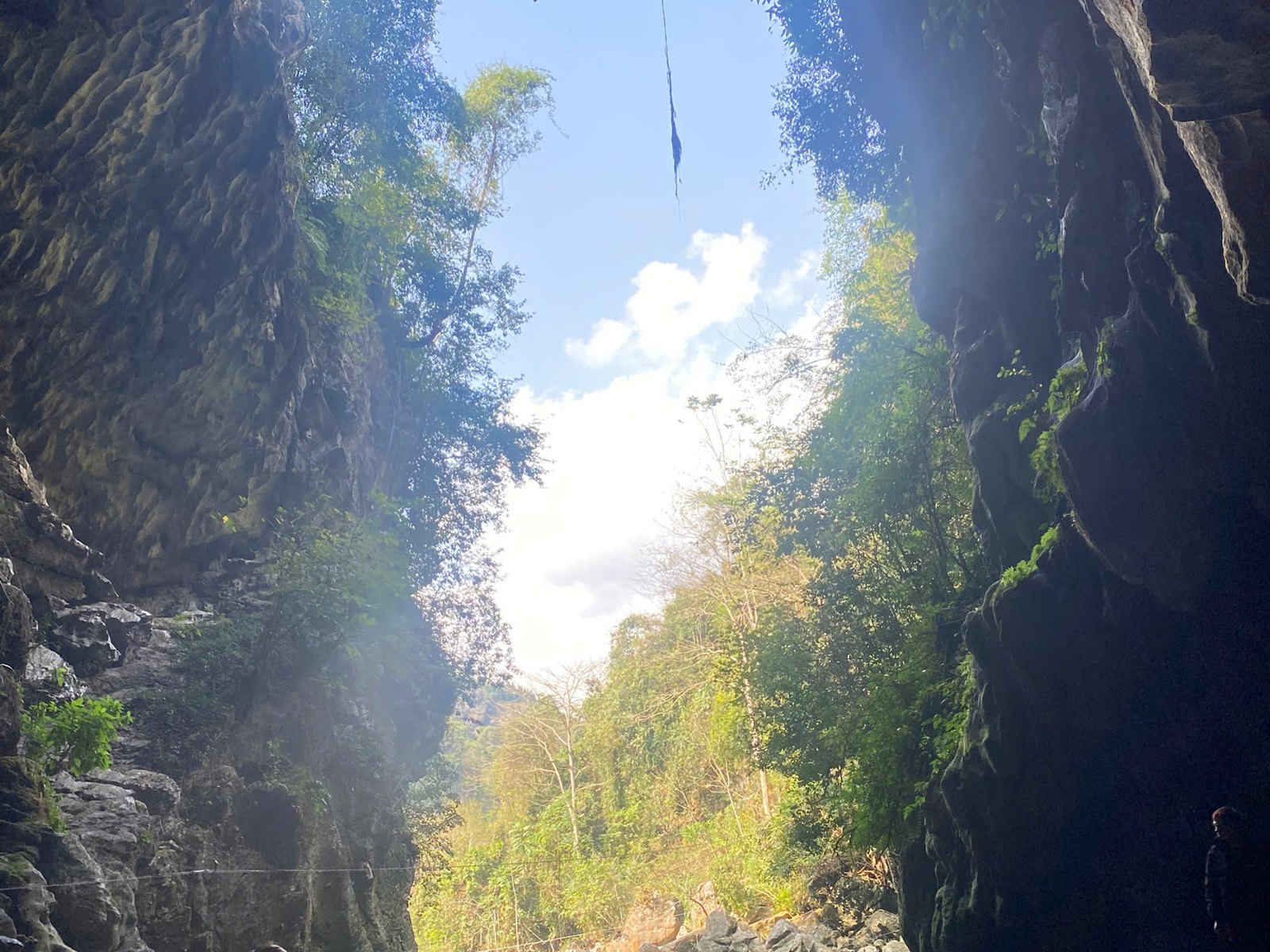 Limestone gorge on the Ngoc Long stream, Ha Giang