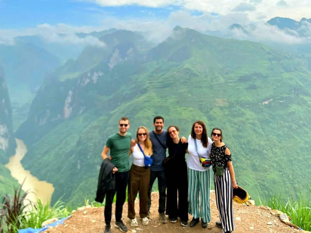 Ha Giang Loop private tour vs group tour